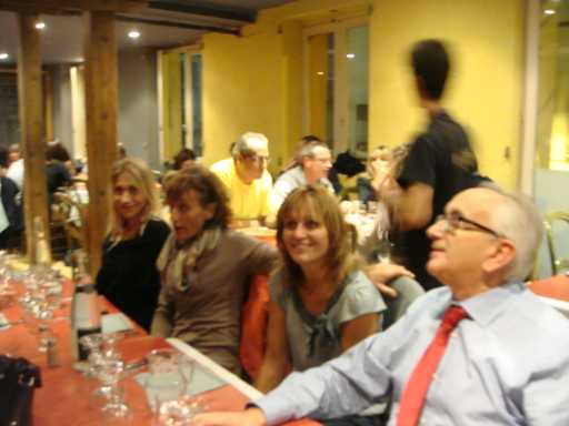 Bugarach - France 2012-10-13 Partecipanti delle associazioni italiane Favis & Aris